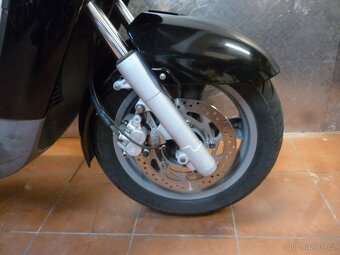 Yamaha Versity 300. rok 2005. Najeto 31889km. - 4
