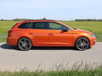 Seat Leon 2,0 TSI 221kW DSG Cupra CZ DPH (2018) - 4
