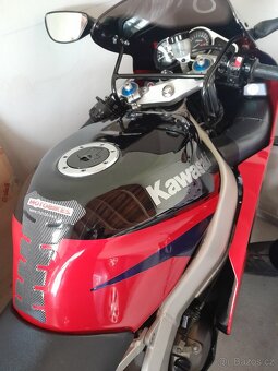 Kawasaki zxr 600ninja - 4