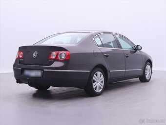 Volkswagen Passat 2,0 TDI 103kW Highline CZ (2008) - 4