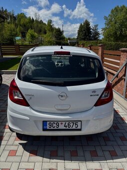 Opel corsa - 4