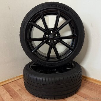 AUDI A1 8X 5x100 R18 ET39,5+LETNÍ 225/40R18 6,5mm - 4