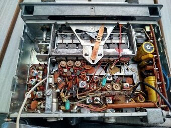 Hezké autorádio Blaupunkt Becker - 4