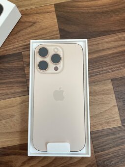 Nový iPhone 16 Pro 128GB - zlatá barva - 4