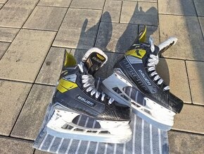 Brusle Bauer S3 - 4