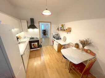 Pronájem 1+1 s balkonem na ul. Mezírka, Brno - 4
