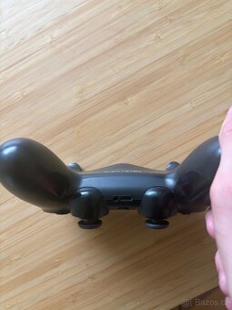 DualShock 4 – originální ovladač pro PS4 - 4