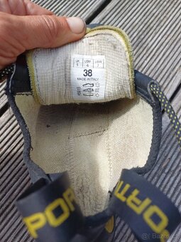 Lezečky miura 38 - 4