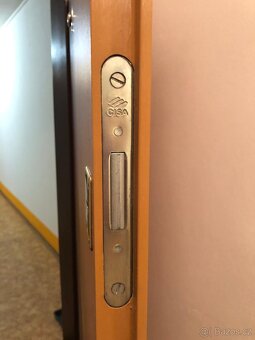 Vchodové dveře do bytu - 4