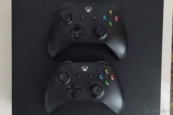 Prodám Xbox one X - 1 TB - 4