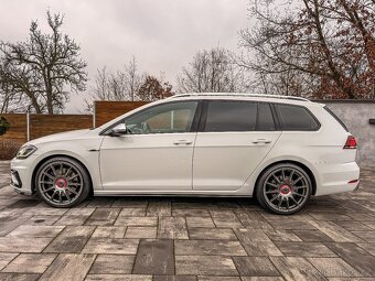 VW Golf R Variant 2.0 TSI 221 kW 4Motion DSG - 4