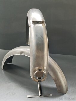 Blatník JAWA 250 a 350 Pérák - 4