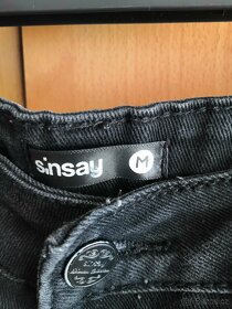 Džínové černé trhané kraťasy - 4