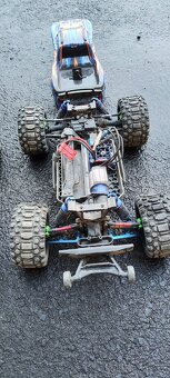 Traxxas Stampede - 4