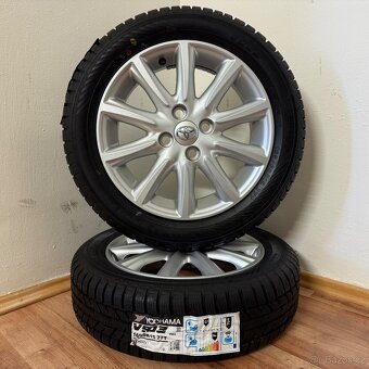 NOVÁ TOYOTA AYGO 4x100 R15 ET35+ZIMNÍ 165/60R15 8,5mm SILVER - 4