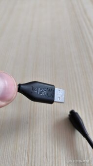 Nabíjecí a komunikační kabel pro hodinky Garmin - 4