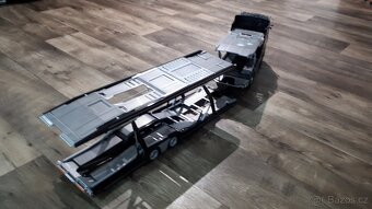 Mercedes autotransporter 1:18 NZG - 4
