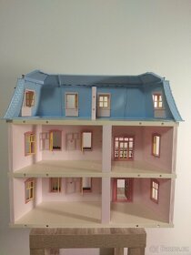 Dům Playmobil 5303 
 - 4