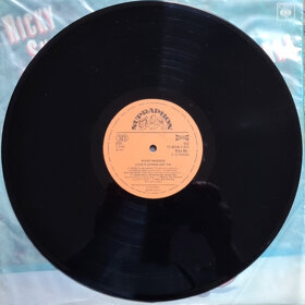 Ricky Skaggs – Love's Gonna Get Ya 1988 LP deska, stav VG+ - 4
