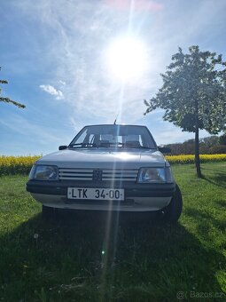 Peugeot 205 - 4