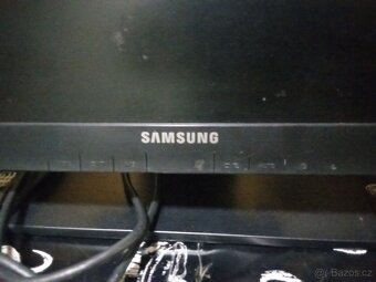Prodám monitory HP, SAMSUNG,EIZO - 4