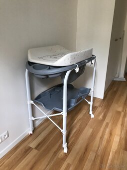 Přebalovací stůl CAM Cambio s vaničkou - 4