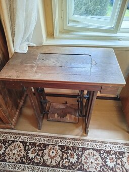 Šicí stroj Bobbin - 4