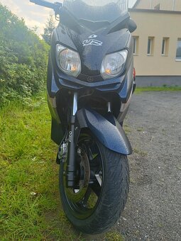 Skůtr Yamaha X-MAX  125  / 10,5 kw - 4