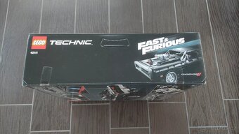 LEGO Technic 42111 Domův Dodge Charger - 4