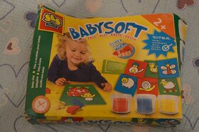 kostky Lamaze navlékací kroužky vkládačka modelína - 4