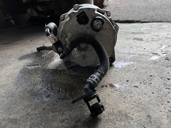 Alternátor 059 903 019 H - 4