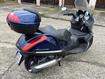 Aprilia Atlantic 500i - 4