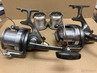 2 navijáky Daiwa Emblem Pro 5500 - 4