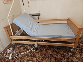Elektrická polohovací postel - 4