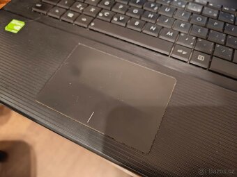 17.3" ASUS X75VB i5, 12GB RAM, 256GB SSD, NVIDIA - 4