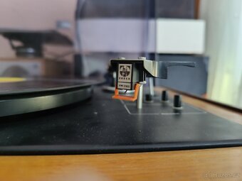 Gramofon Tesla NZ 300 - 4