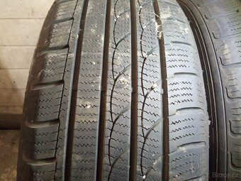 Zimní 215/60/17  215/60R17 - 4