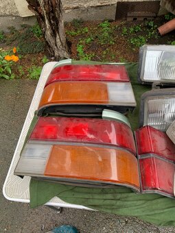 Náhradní díly - světla na MAZDA 626 - 4