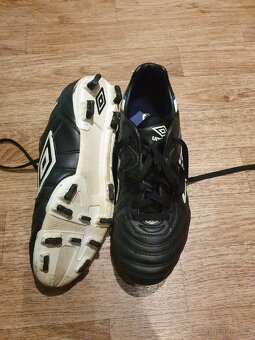 Kopacky + polobotky Umbro 41 - 4