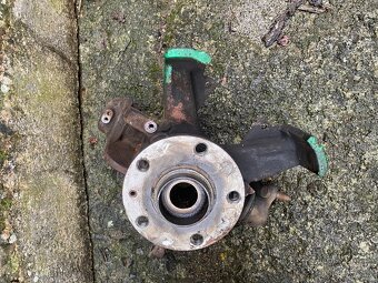 těhlice z Octavia 2 1.9 TDi - 4