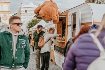 PRODEJNÍ STÁNEK - 4