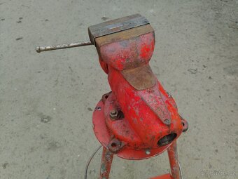 Dílenský svěrák York 125 - 4