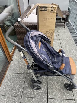 Kočářek buggy Chicco Lite Way 3 Top, denim, ve skvelem stavu - 4