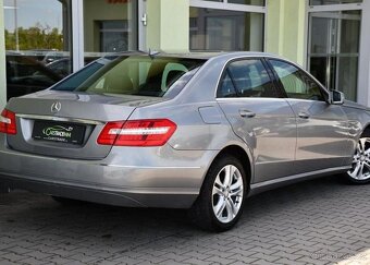 Mercedes-Benz Třídy E 220CDI AVANTGARDE A/T 2xKOLA - 4