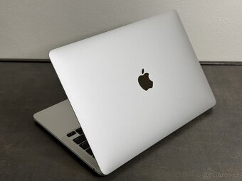 MacBook Pro 13" 2020 M1 / 16GB / 512GB / Silver - 4