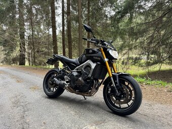 Yamaha MT-09 - 4