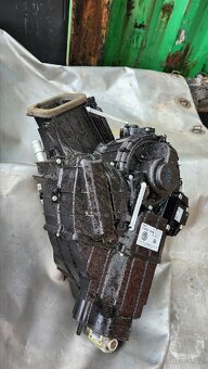 Vedení klima+voda+zadní topení multivan VW T6 - 4