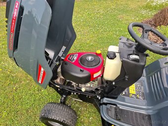 Zahradni traktor MTD Anthracite Power 92 - 4