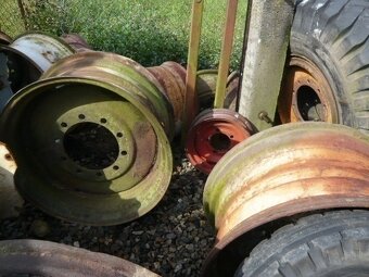 oplechování střechy, kabina střecha, kolo pneu disk - 4