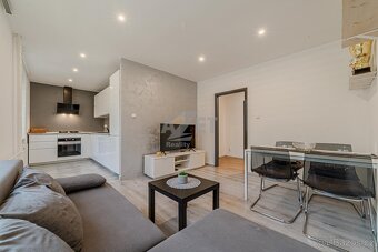 Prodej bytu 4+1, 83 m2, Ostrava - Poruba, ul. Hlavní Třída. - 4